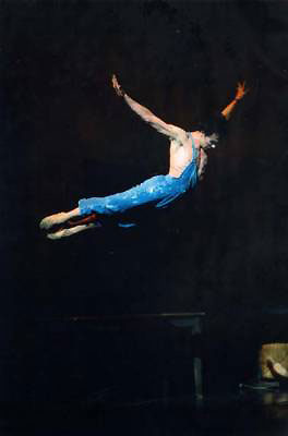 Nicholas Leriche i Ung man och döden. Foto Opéra National de Paris