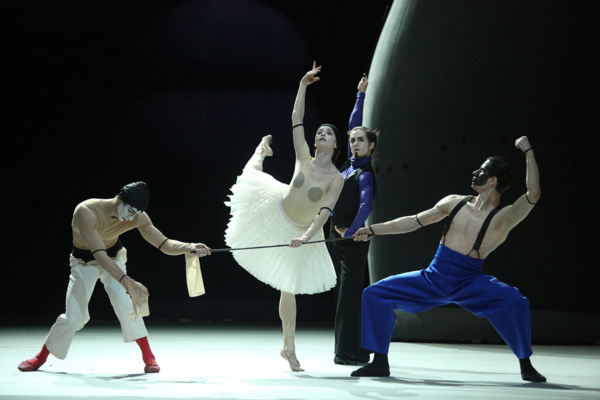 Denis Savin as Petrushka.Ekaterina Krysanova as Ballerina.Georgy Gusev as Charlatan.Anton Savichev as Moor.Photo by Elena Fetisova/ Bolshoi Theatre.