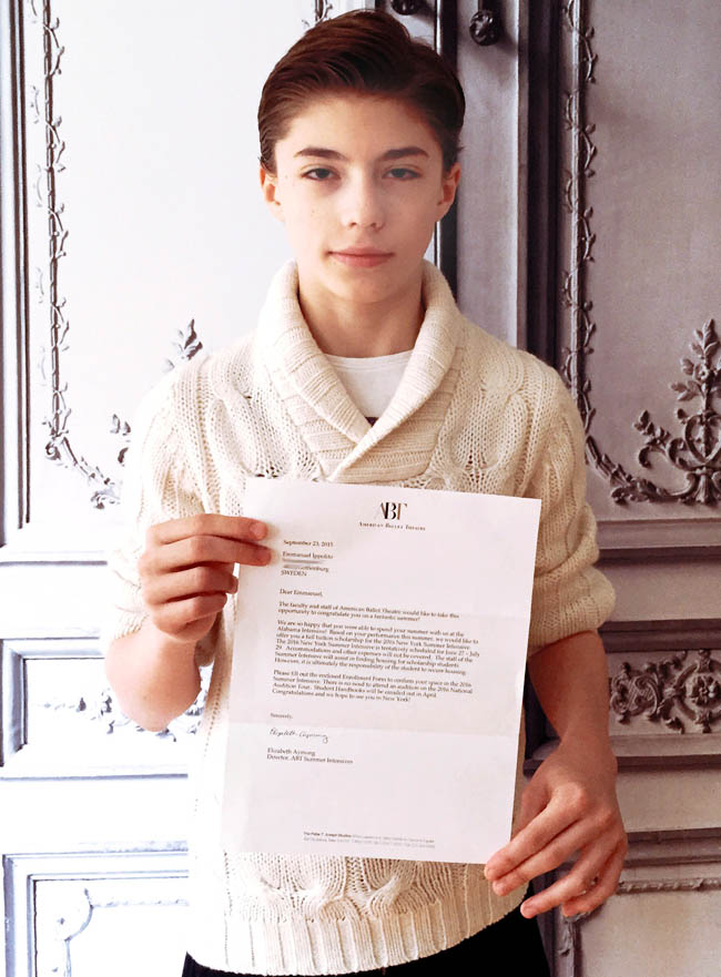 Emanuel Ippolito with his invitation letter from ABT. Photo privat