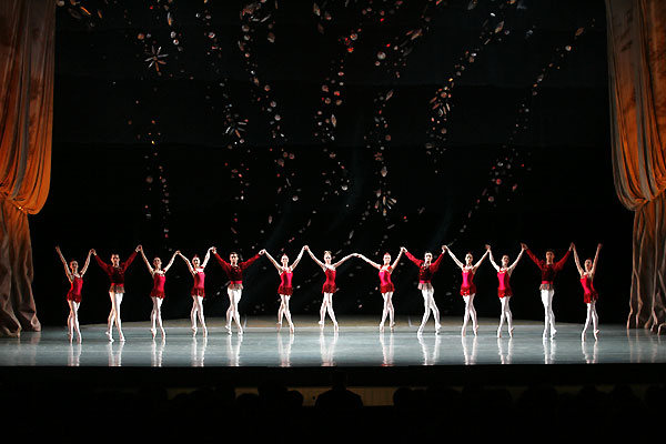 Rubies med Mariinskijteaterns balett. Fotograf Natasha Razina